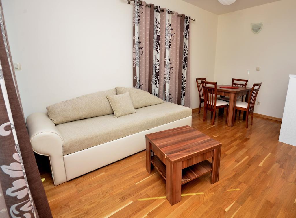 Apartments Rafailovic Ljubo Rafailovici Ngoại thất bức ảnh